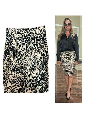 Analogy leopard cheetah animal print cream pencil skirt Sz M classy sexy career